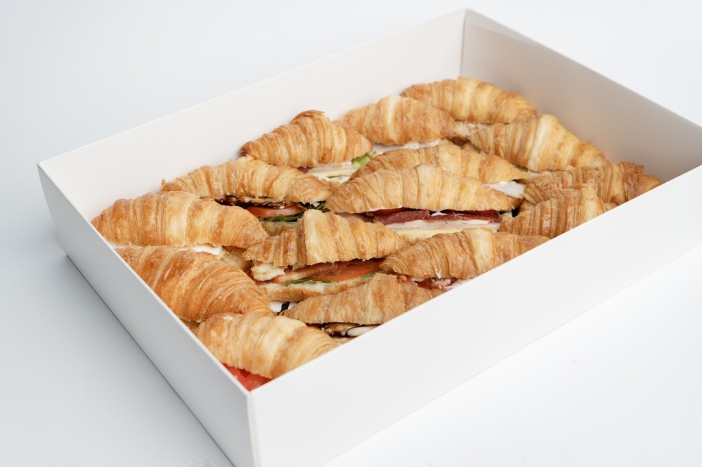 Mix Mini Croissants Box | بوكس ميني كروسان